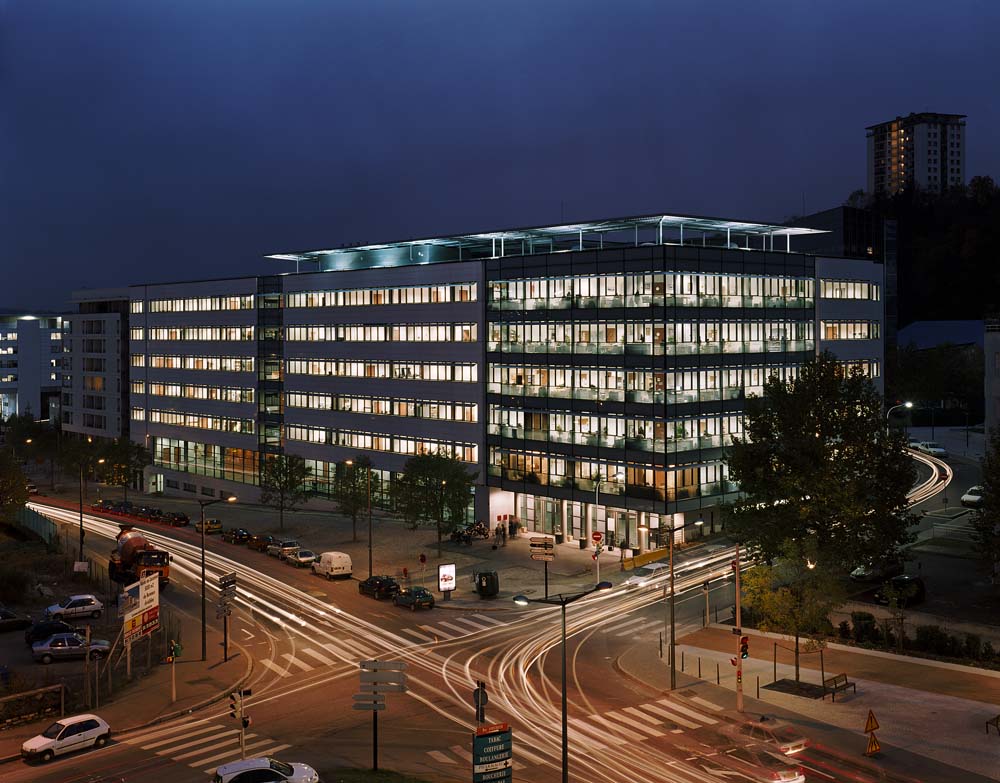 campus Lyon nuit IGS CEFAM