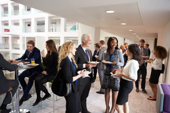 Comment Creer Un Reseau International Pendant Ses Etudes 700X467