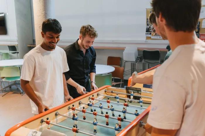 Stabilite Et Protection Universelle 700X466