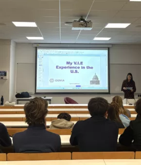 1763566781996 290X340