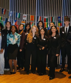 Cefam Unitednations 150 290X340